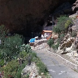 Casa Cueva Manuel Y Maria Holiday home